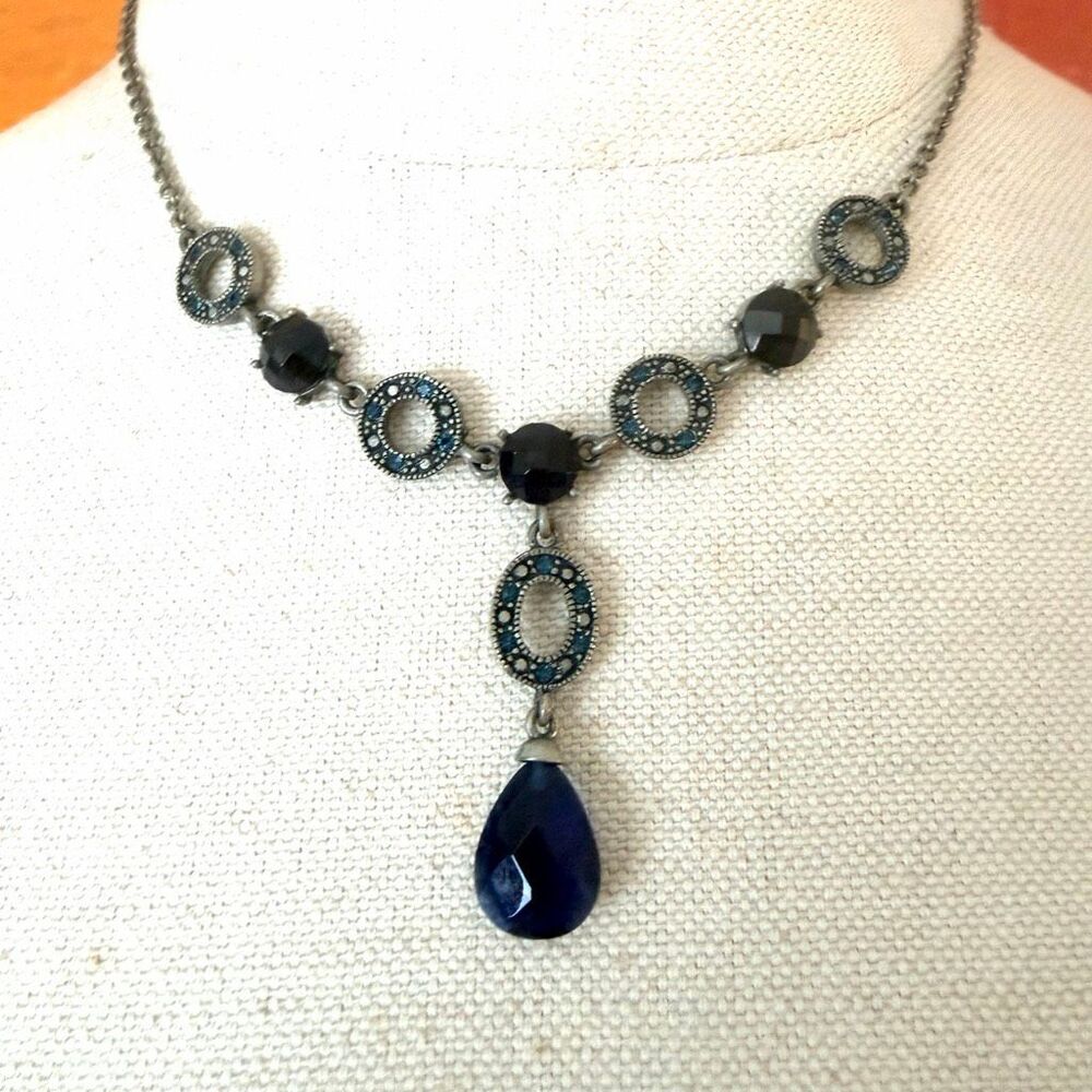 Vintage Avon NR Blue Crystal Rhinestone Y Drop Necklace